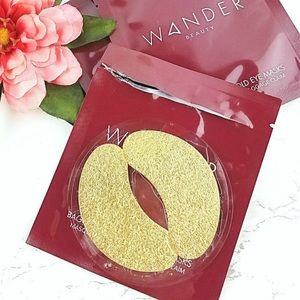 Wander Beauty Set of 2 Gold Eye Masks...New